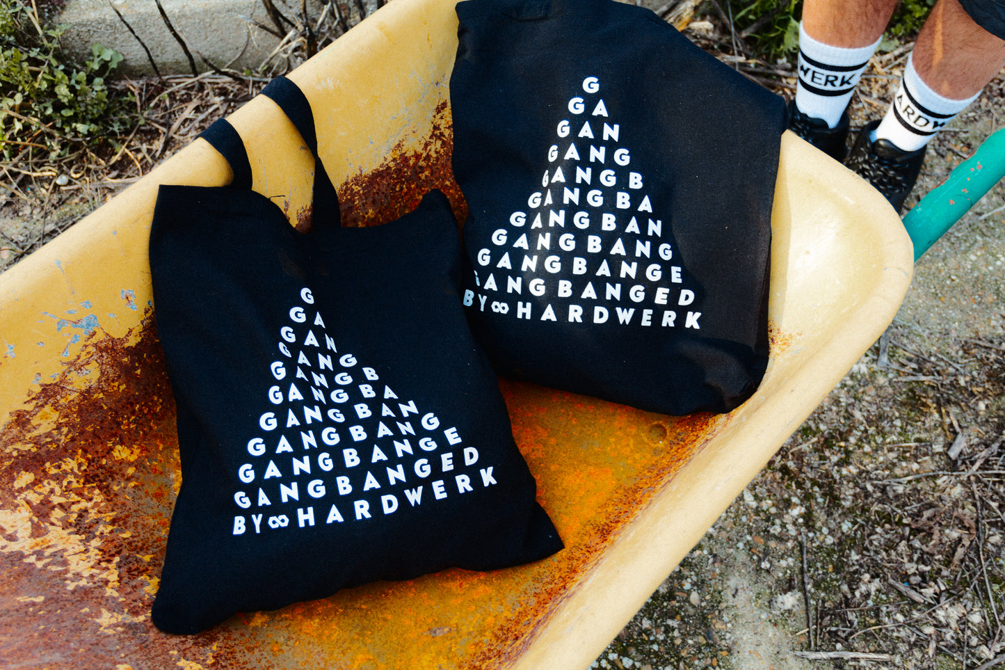 GANG BANG TOTEBAG